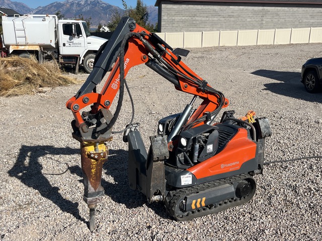 Husqvarna DXR140 Demolition Excavator Husqvarna DXR140 Demolition Excavator