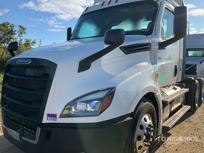 2020 Freightliner Cascadia 126 T/A Day Cab Truck Tractor
