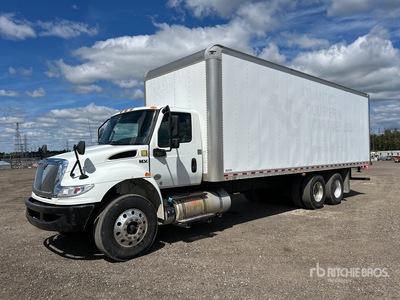 2019 International MV607 6x4 Camion fourgon