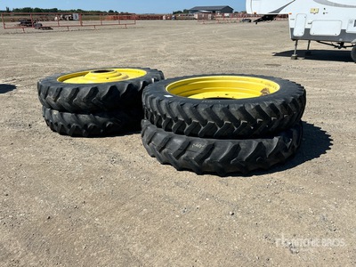 Quantity of (4) Goodyear 380/90R54 (2) Goodyear 380/90R54, (2) Titan 380/90R54 Opony - Fits John Deere 8530