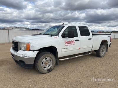 2011 GMC 2500 SLE 4x4 Crew Cab Pickup