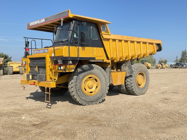 1987 Cat 769C Haul Truck (Package Deal) 1987 Cat 769C Haul Truck (Package Deal)