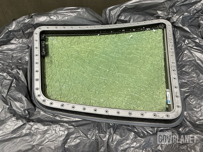 Boeing 141T4008-1 Window Panel