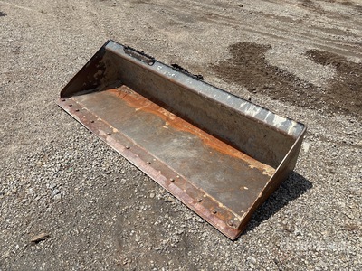 Cat 80 in General Purpose Skid Steer Bucket