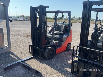 2014 Toyota 8FGCU25 4500 lb Cushion Tire Forklift