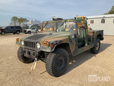 1997 AM General M1097A2 HMMWV 2 Door w/Truck Body