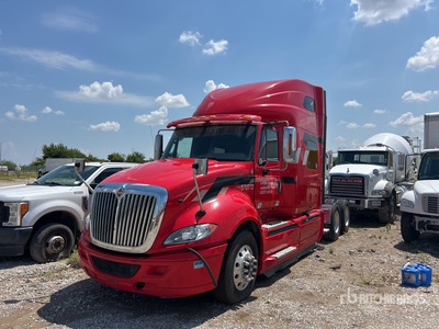 2016 International ProStar 6x4 Cabeza Tractora Cabina Dormitorio (Inoperable)
