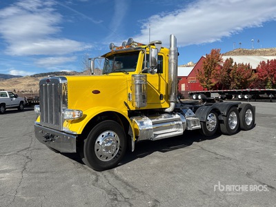 2015 Peterbilt 389 8x4 Tri/A Day Cab Truck Tractor