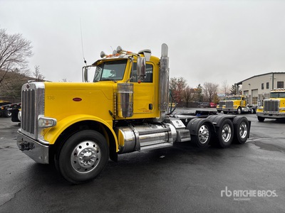 2015 Peterbilt 389 8x4 Tri/A Day Cab Truck Tractor