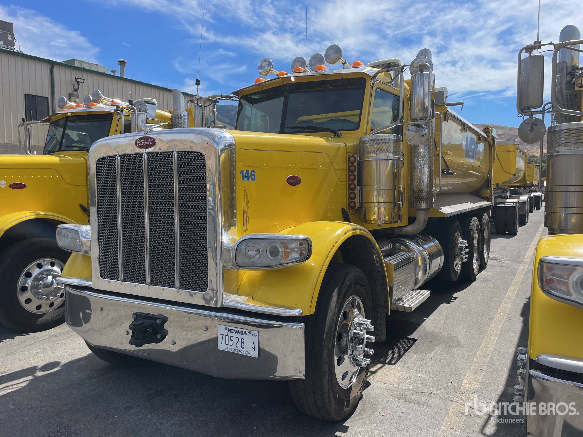 2016 Peterbilt 389 8x4 Transfer Set