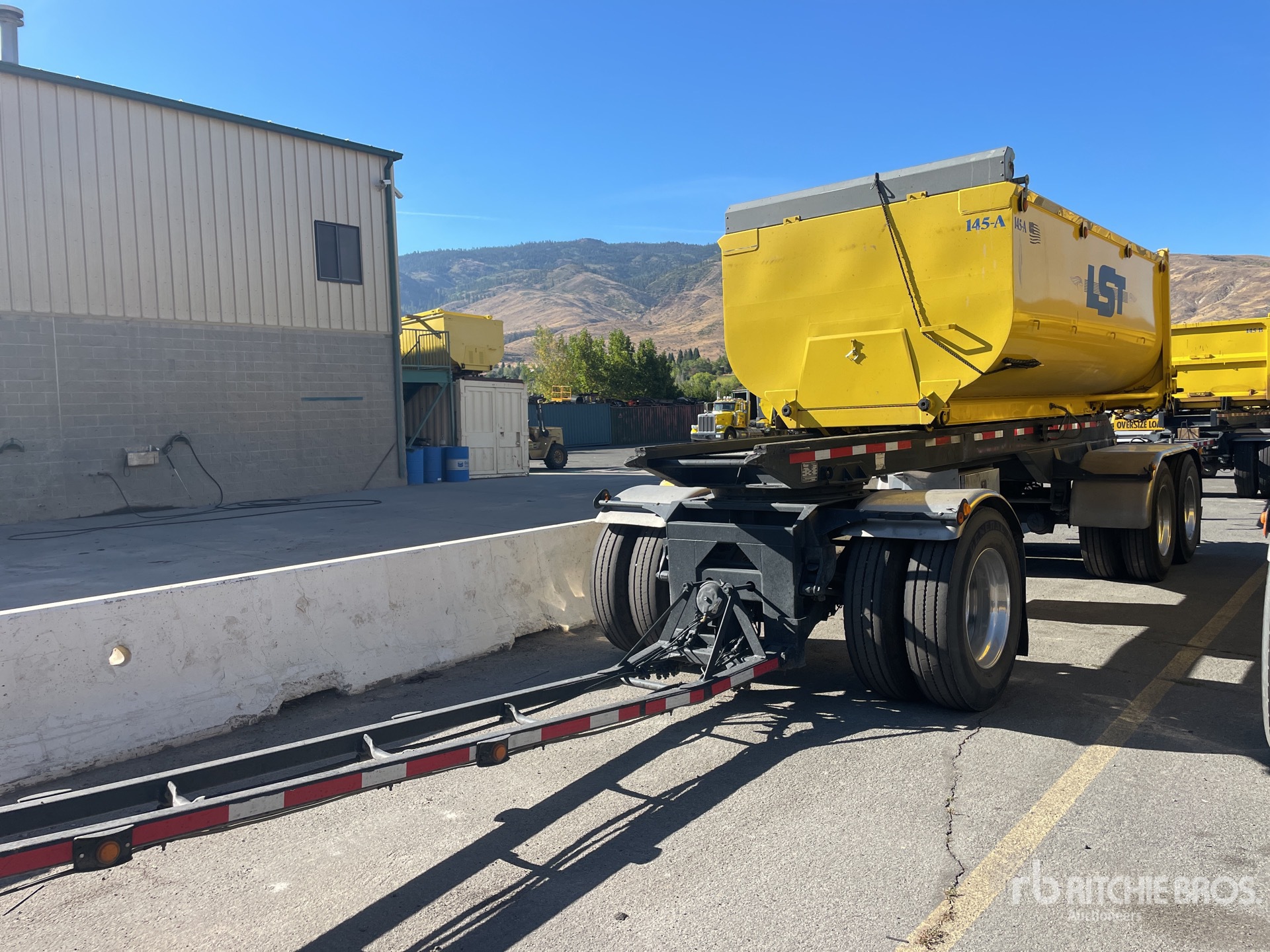 2006 Reliance Super Dog Transfer Trailer
