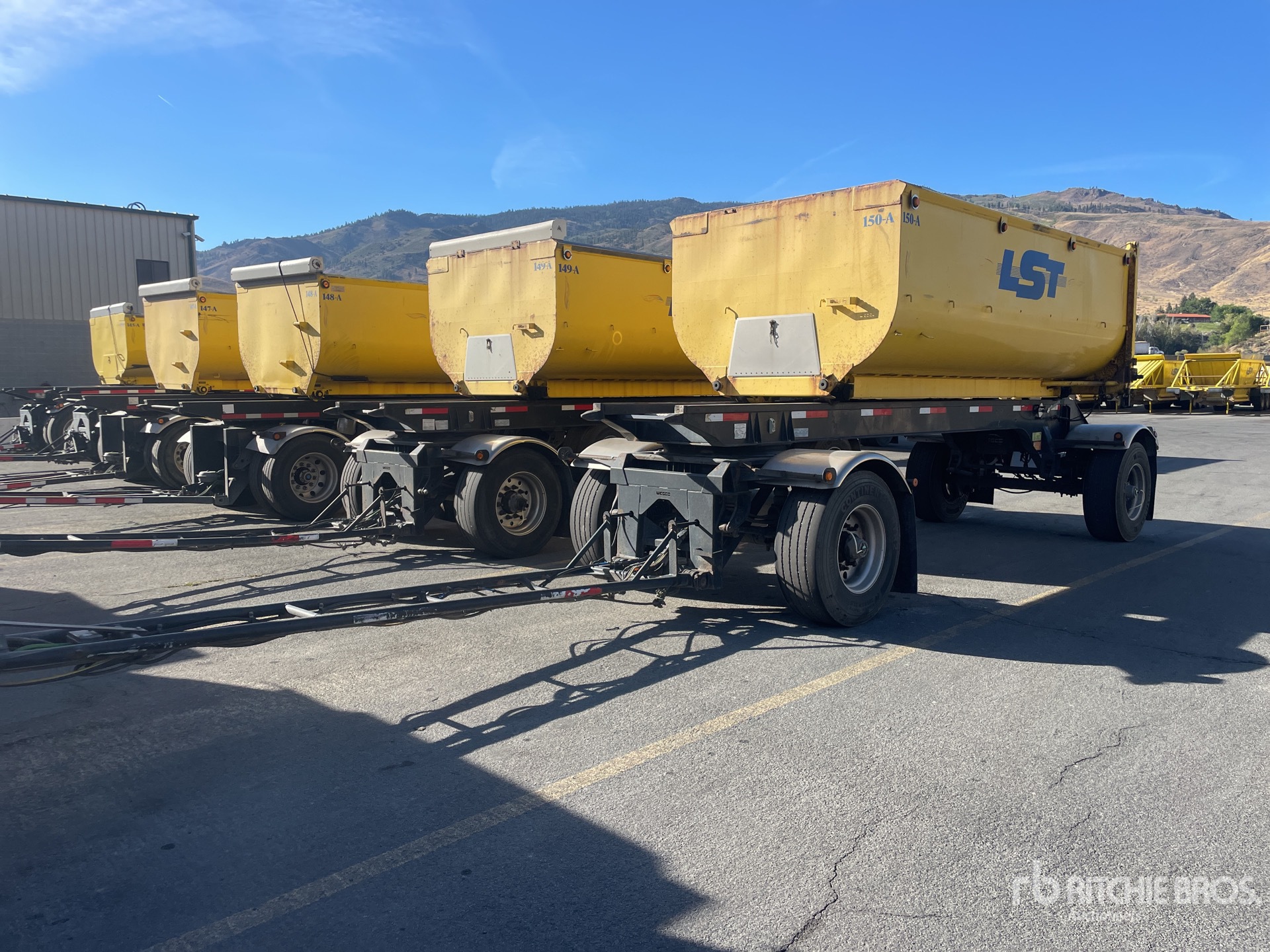 2016 Wesco 2/Axle Transfer Trailer