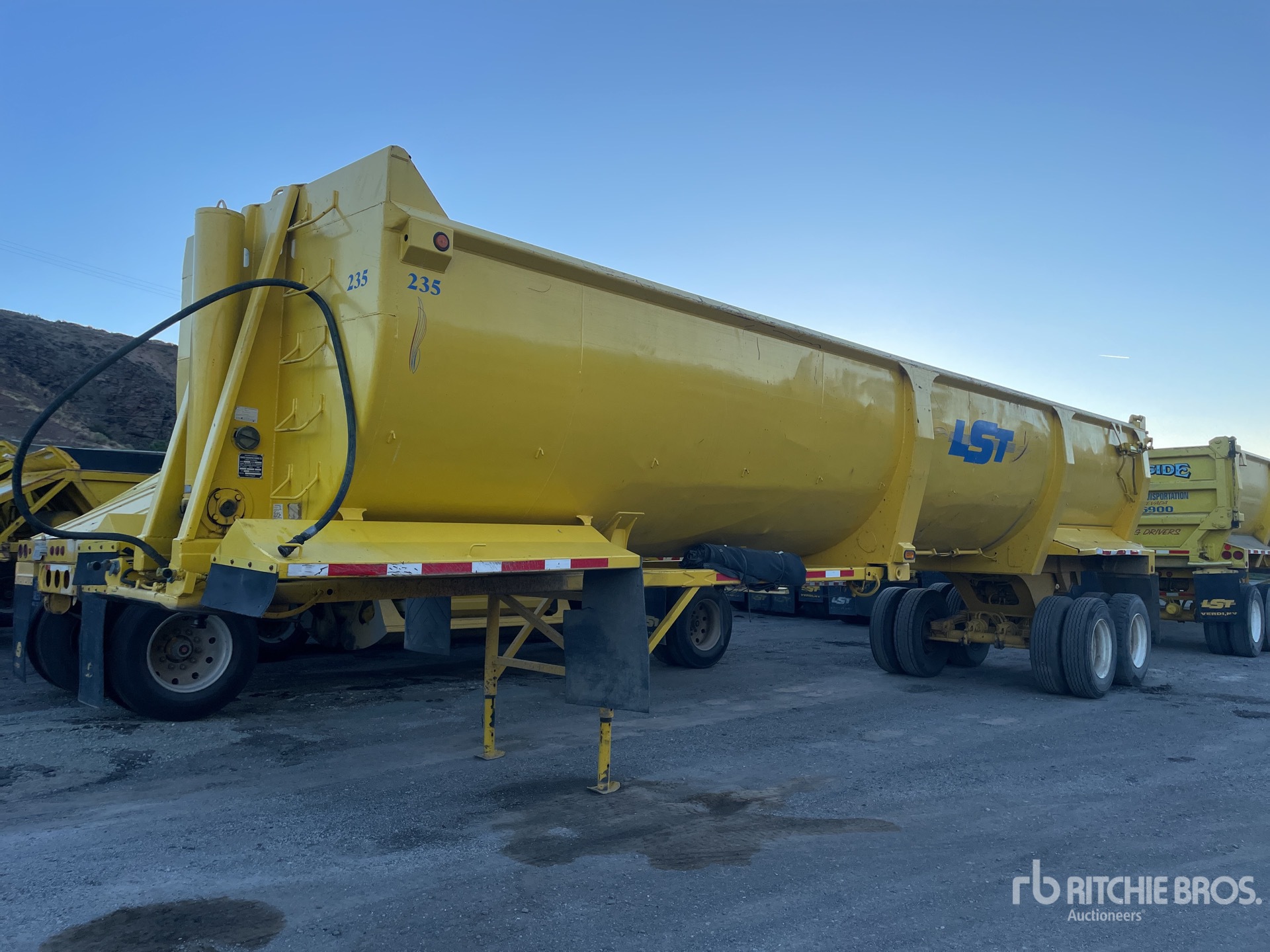 2000 Ranco T/A Rimorchio ribaltabile posteriore
