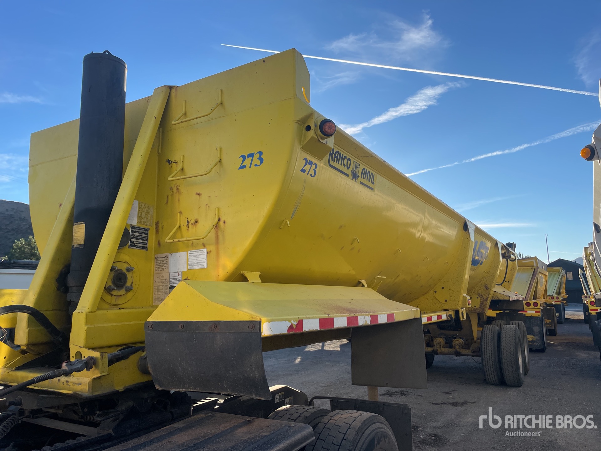 2007 Ranco 32 ft T/A Hinterkipper