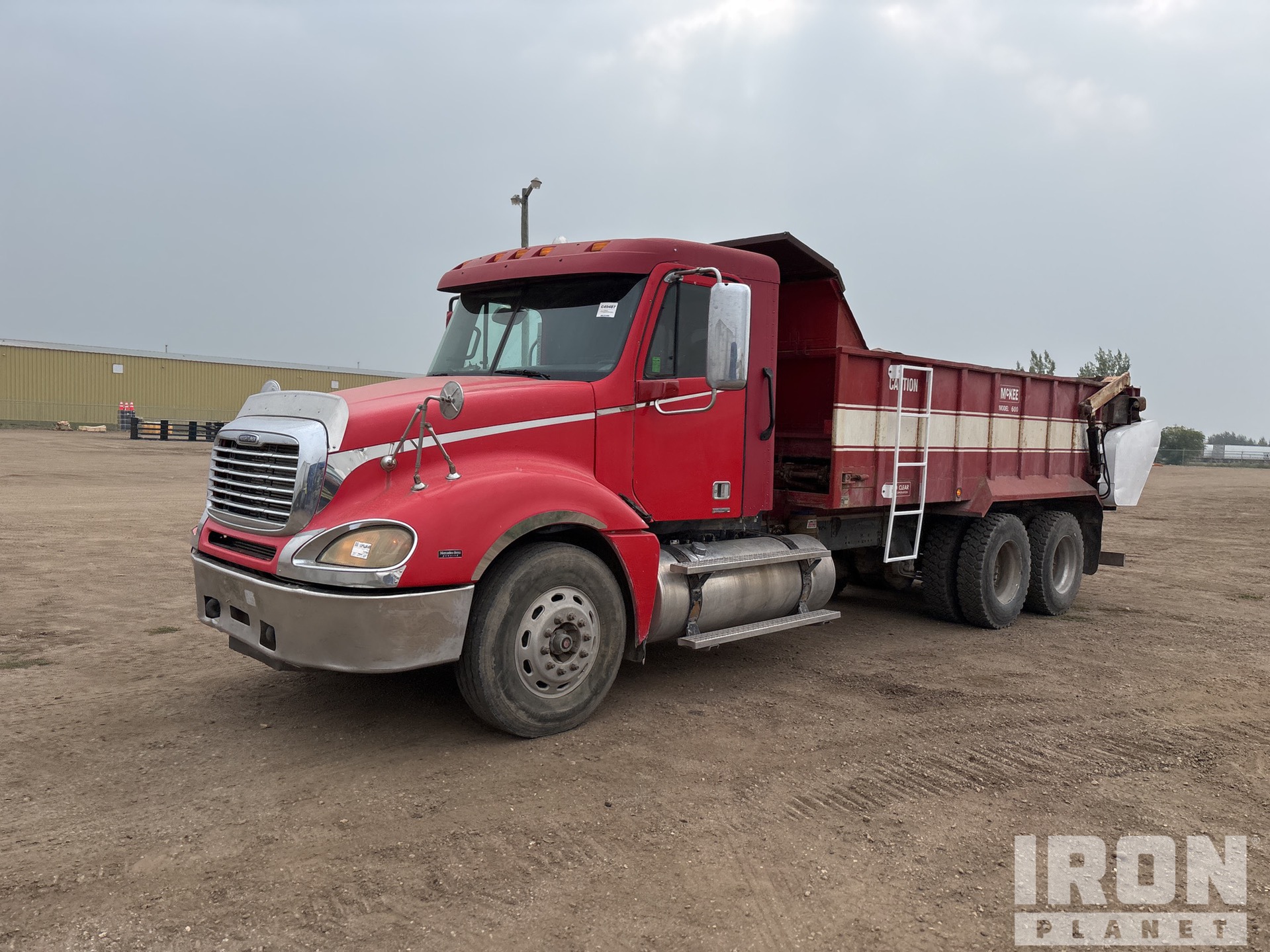 2007 Freightliner CL120 6x4 Manure Fertilizer Spreader Truck