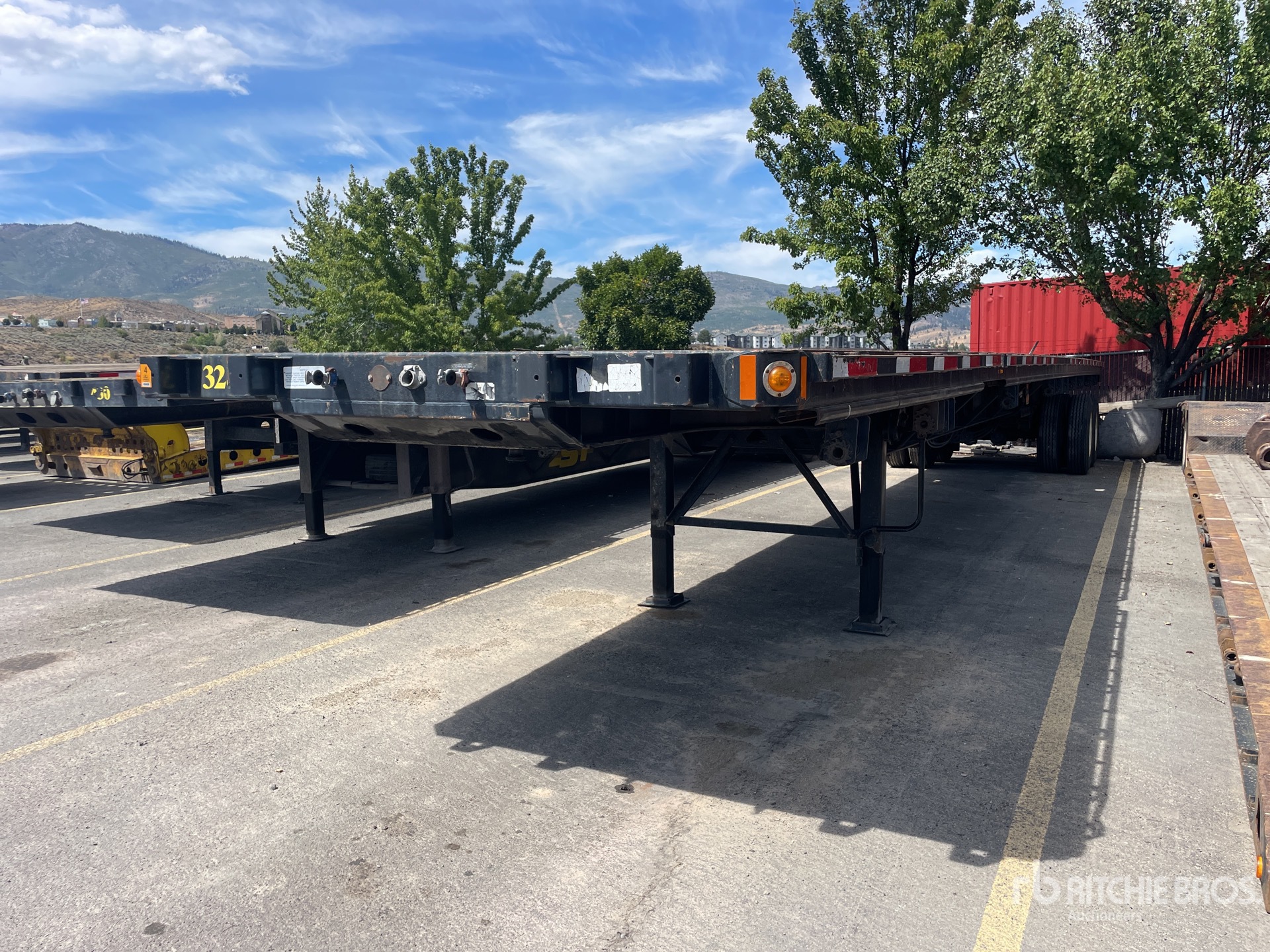2008 Fontaine TP44880SLW T/A 48 ft Extendable Flatbed Trailer