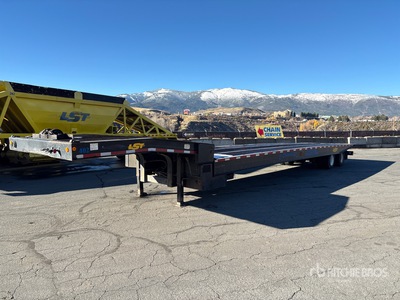 2000 National 48 ft T/A Sliding Axle Trailer