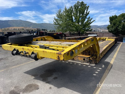 2011 Cozad 45 ton Tri/A Lowboy Trailer