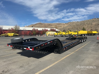 2011 Cozad 45 ton Tri/A Lowboy Trailer