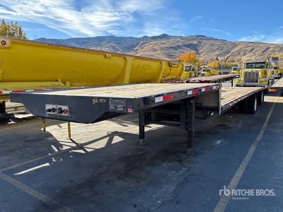2015 Transcraft DTL-2100 48 ft T/A Spread Axle Step Deck Trailer