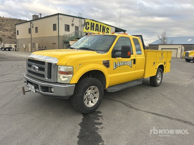 2008 Ford F-350 Lariat 4x4 Extended Cab Utility Truck