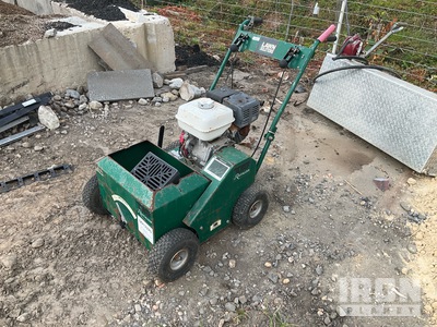 Lawn Solutions TR2090HOD1 Walk-Behind Seminatrici