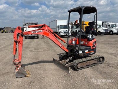 Kubota U17 Mini Excavator