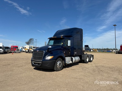 2019 International LT625 6x4 T/A Sleeper Truck Tractor