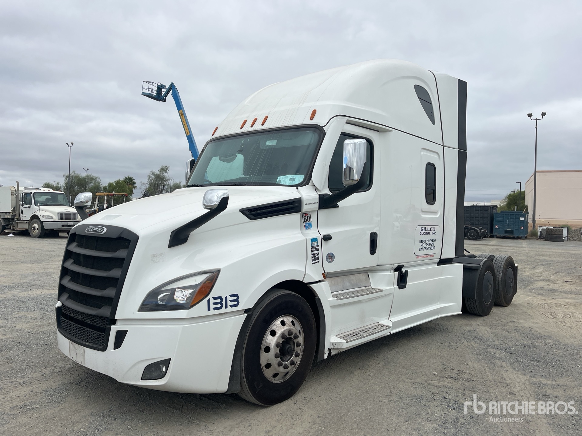 2023 Freightliner Cascadia 126 6x4 T/A Sleeper Truck Tractor