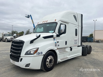 2023 Freightliner Cascadia 126 6x4 Sleeper Truck Tractor