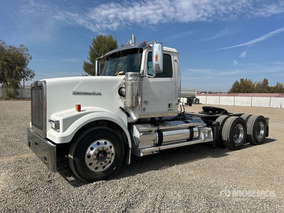 2022 Western Star 4900 6x4 Cabeza Tractora Cabina Dormitorio