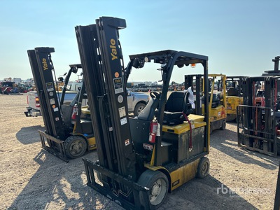 2017 Yale ECR060VGN48TE102 3700 lb Elektrogabelstapler