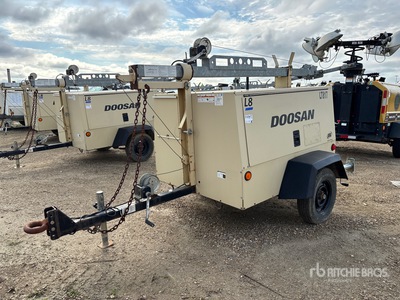 2012 Doosan L8-60HZ-T4F 8 kW Light Tower