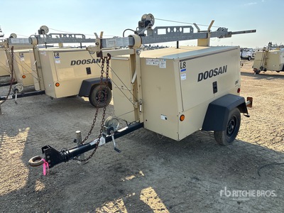 2012 Doosan L8-60HZ-T4F 10 kVA Light Tower