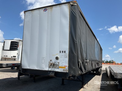 2013 Utility TS2CHA 48 ft T/A Curtain Side Trailer