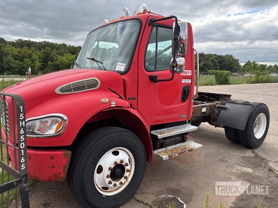 2007 Freightliner M2 4x2 Cabeza Tractora Cabina Corta (Inoperable)