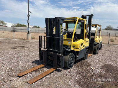 2012 Hyster H80 FT 4950 lb Forklift (Inoperable)