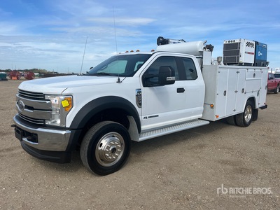 2017 Ford F-550 XL 4x4 Extended Cab Service Truck