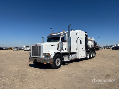 2008 Peterbilt 367 8x6 Camion excavateur par aspiration