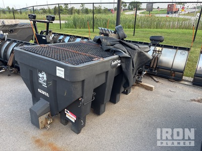 Buyers SnowDogg EX75 7.5ft Snow Plow & SaltDogg Salt Spreader