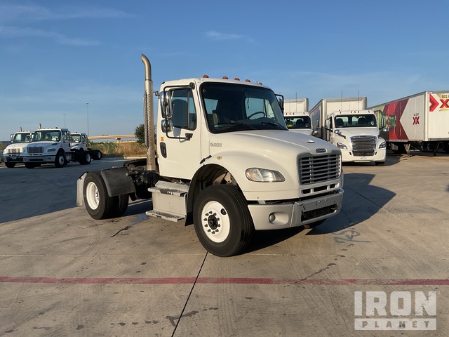 CAMIóN 2016 FREIGHTLINER
