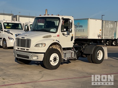 2016 Freightliner M2106 4x2 Ciągnik siodłowy z kabiną dzienną S/A
