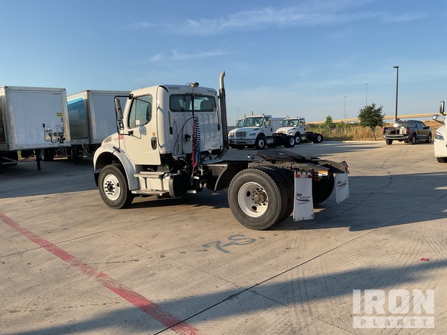 CAMIóN 2016 FREIGHTLINER