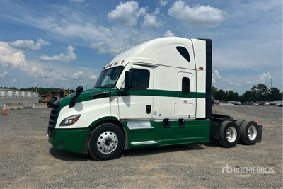 2020 Freightliner Cascadia 116 6x4 Sleeper Truck Tractor
