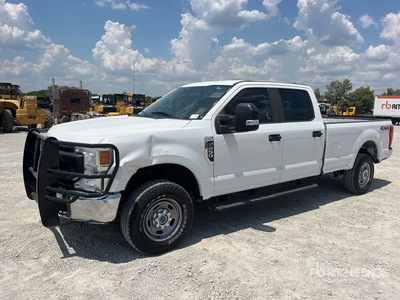 2020 Ford F-250 XL 4x4 Crew Cab Pickup