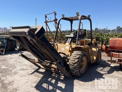 Cat R50 5000 lb 4x2 Wózek widłowy terenowy