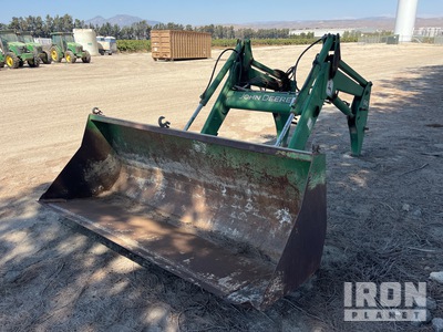 John Deere 640 トラクター用ローダー