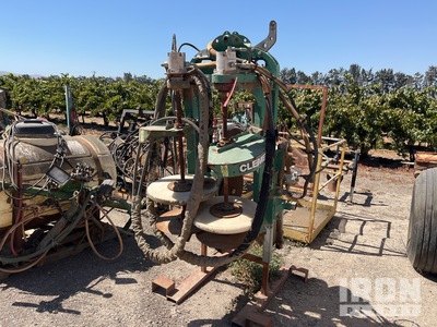 Clemens Vineyard Prepruner Front mount Divers