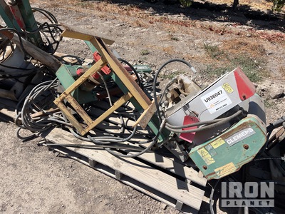 2015 Clemens EL 50 Front Mount Vineyard Leaf Remover Divers