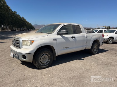 2011 Toyota Tundra 4x4 Extended Cab Pickup